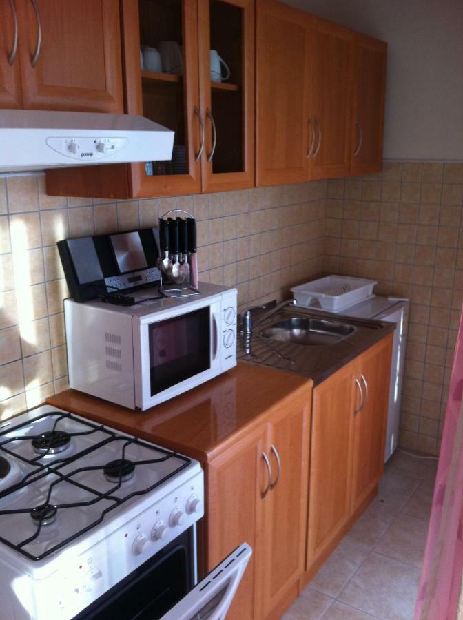 Apartments Mara Novi Vinodolski Eksteriør bilde